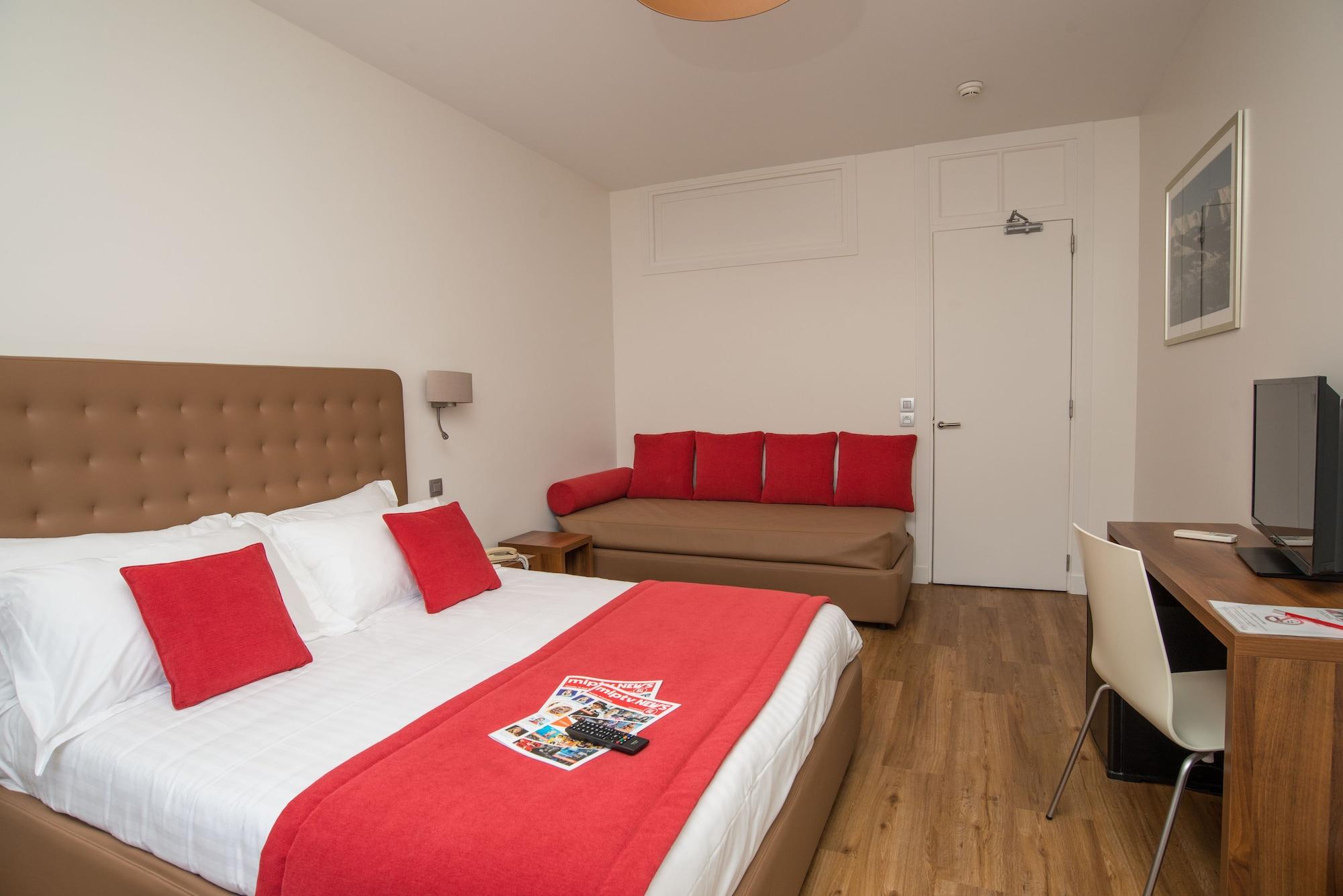 Hotel De France คานส์ ภายนอก รูปภาพ