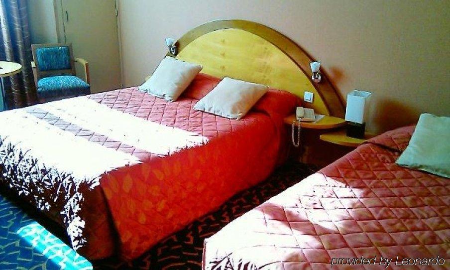 Hotel De France คานส์ ภายนอก รูปภาพ