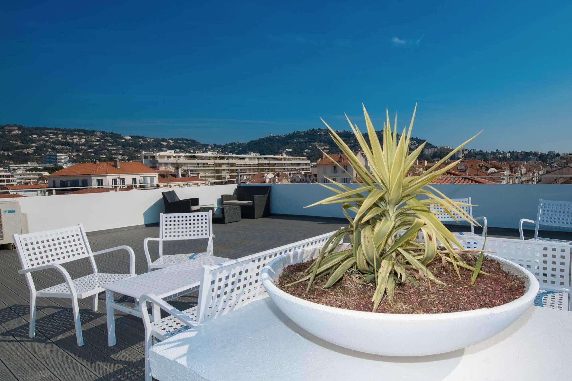 Hotel De France คานส์ ภายนอก รูปภาพ