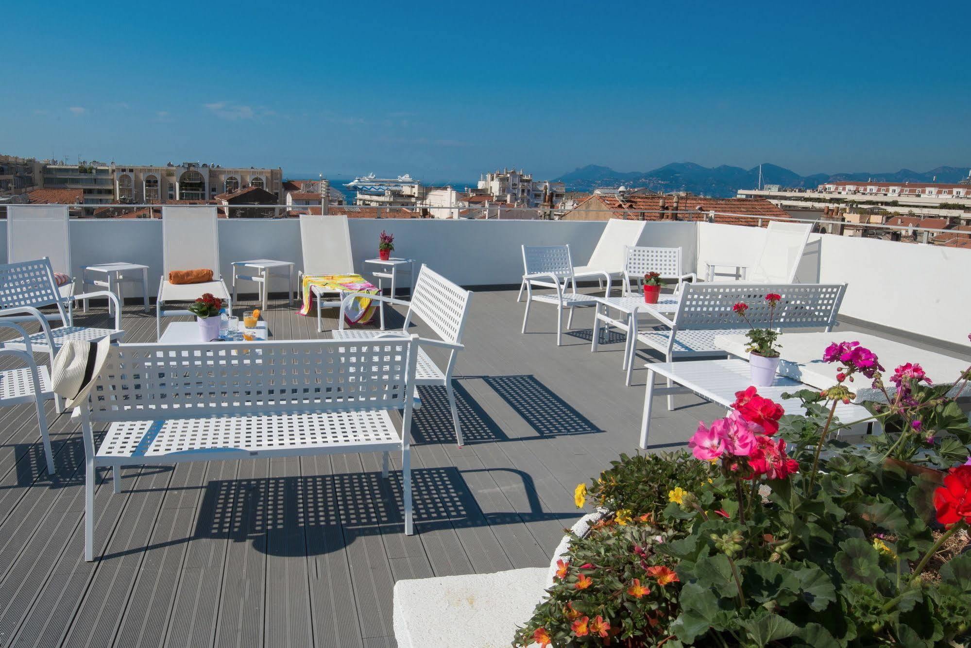 Hotel De France คานส์ ภายนอก รูปภาพ